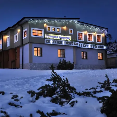 Kamzik Stary Smokovec Apartamento *